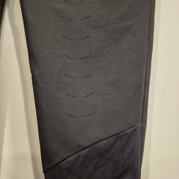 Lightweight Climalite Adidas Athletic Pants | Size L - Picture 2 of 4